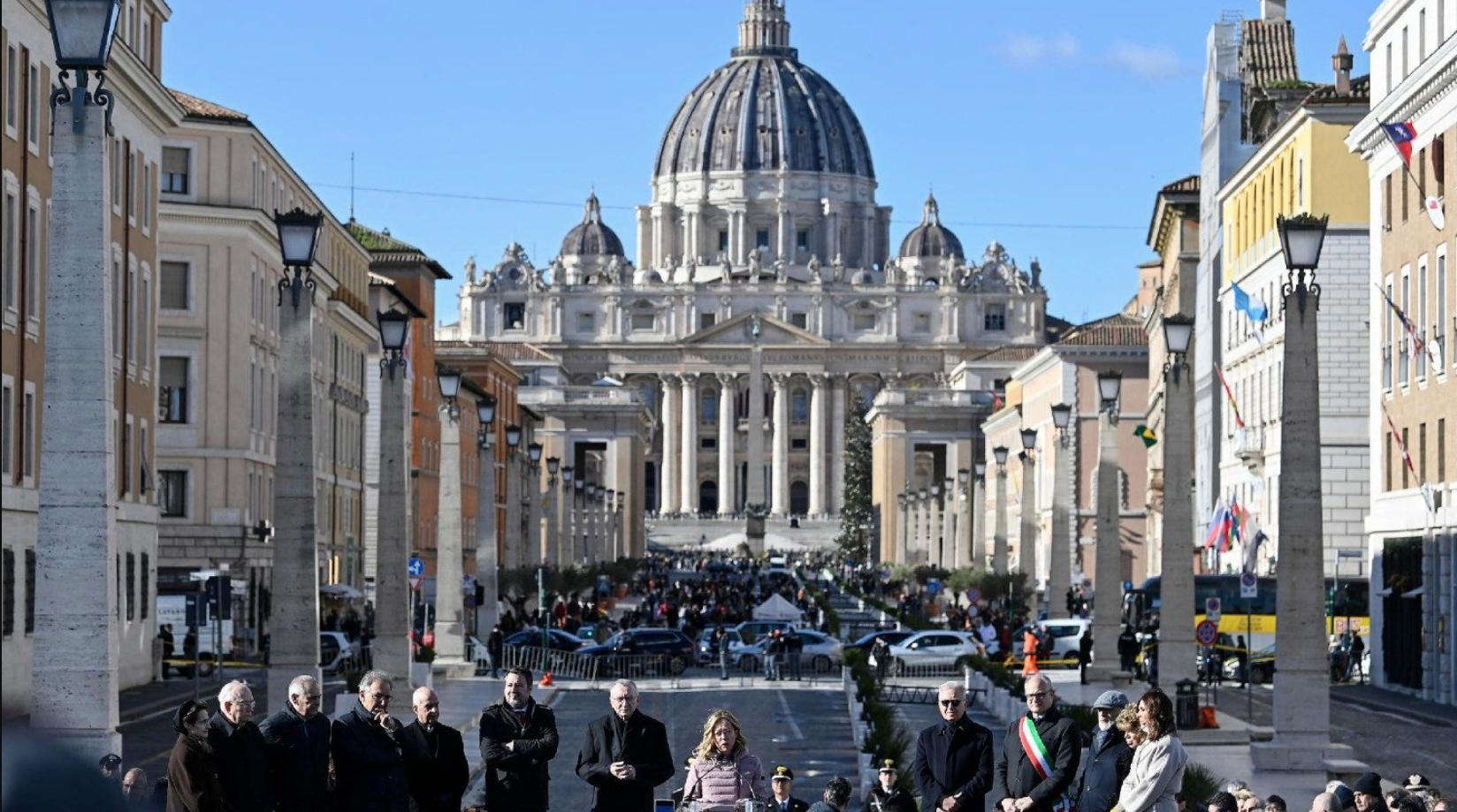 Mở cửa khu vực đi bộ mới gần Vatican